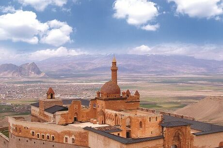 İzmir Çıkışlı Uçaklı Gaziantep Şanlıurfa Göbeklitepe Turu 2 Gece