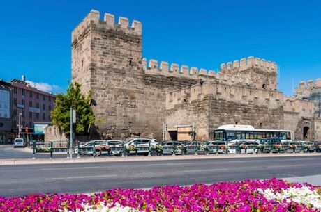 İzmir Çıkışlı Uçaklı Gaziantep Şanlıurfa Göbeklitepe Turu 2 Gece