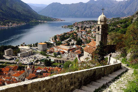 Adana Çıkışlı Kosovalı Büyük Balkan Air Albania ile Extra Turlar ve Akşam Yemekleri Dahil (OHD-SHK)